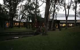 Hunter Valley Resort, Hunter Farm Adventure Centre & 4 Pines At The Farm